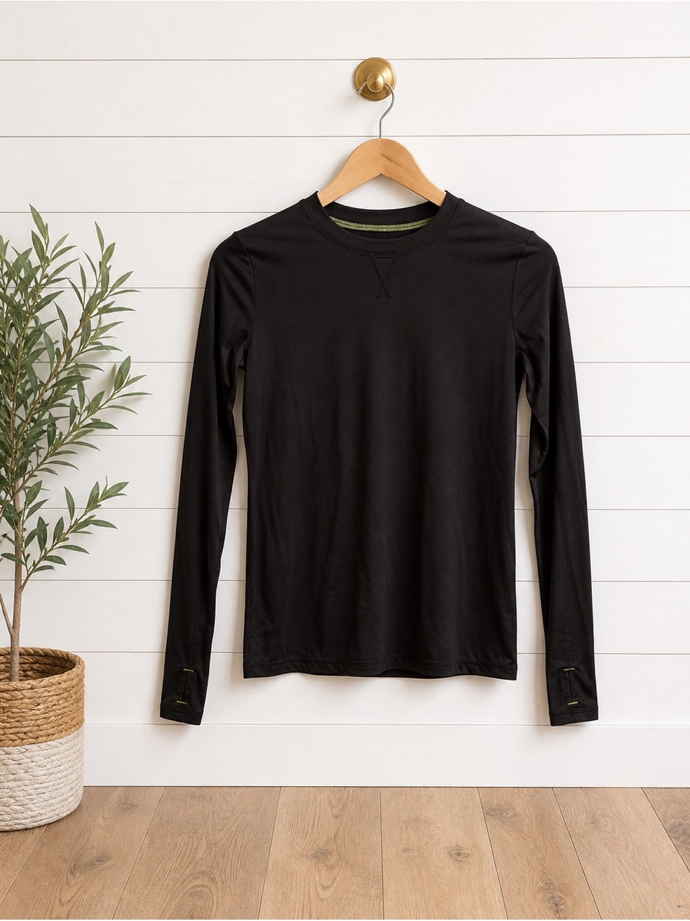 🖤 Boys Comfortech Black Performance Long Sleeve Shirt | Stretch Athletic | L